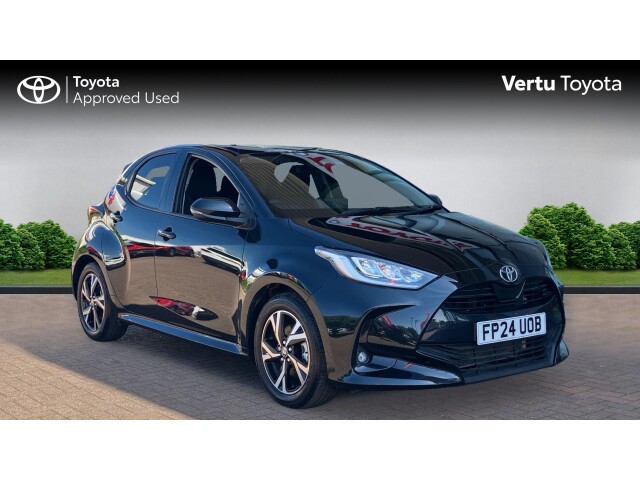 Main listing image - Toyota Yaris