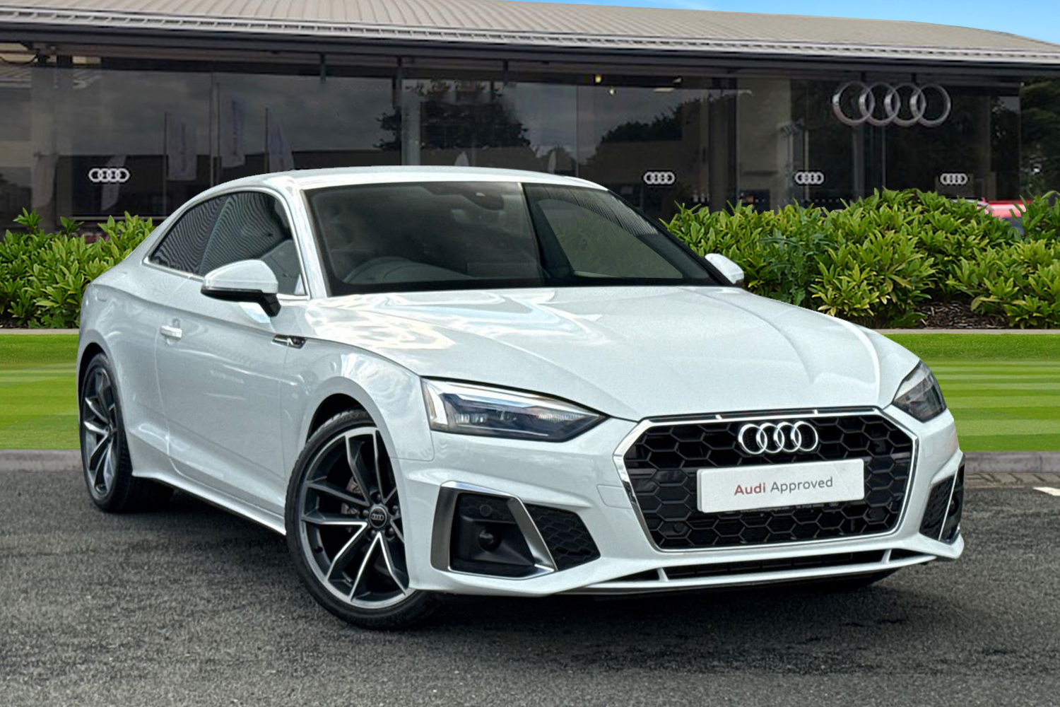 Main listing image - Audi A5