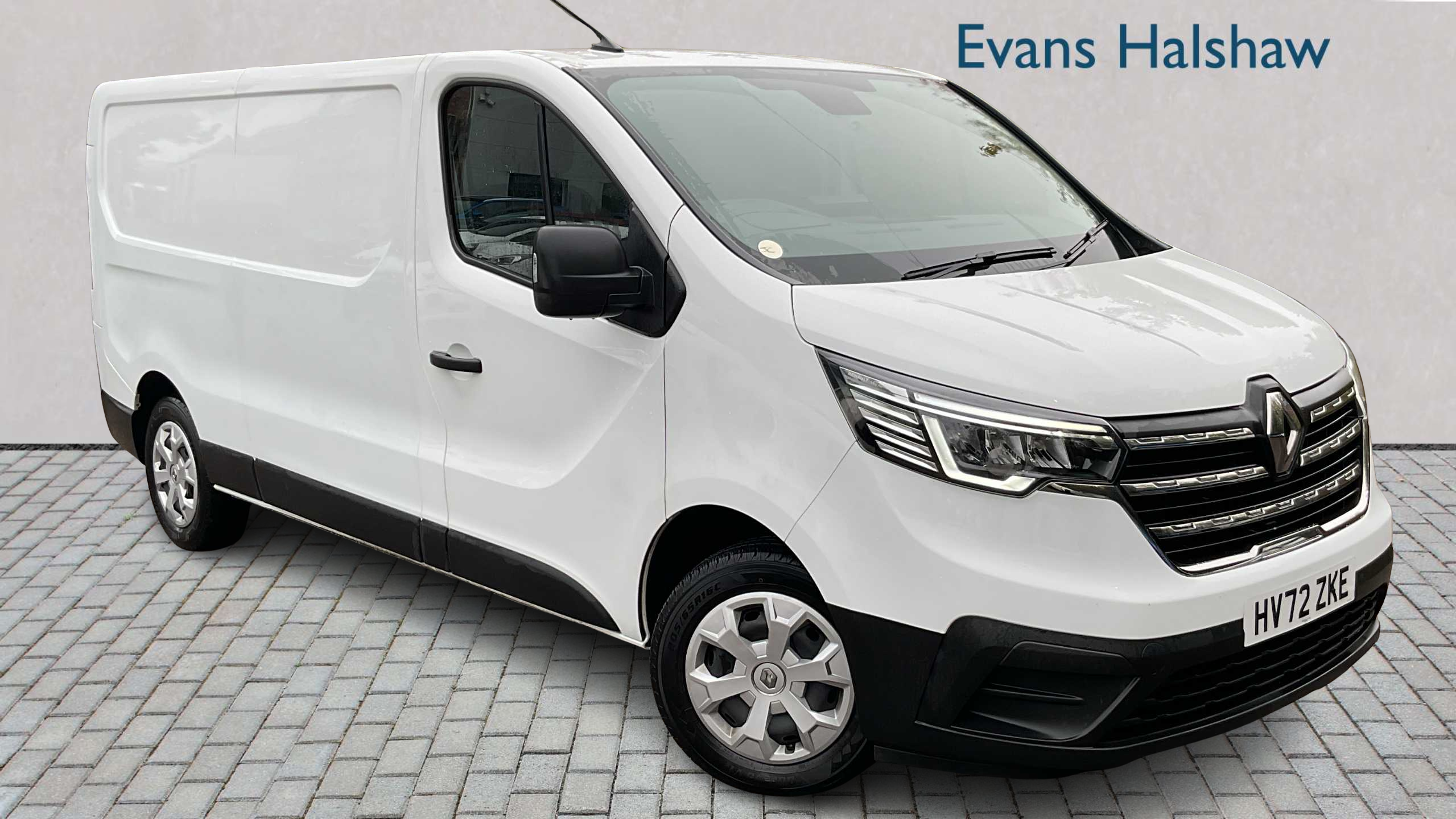 Main listing image - Renault Trafic