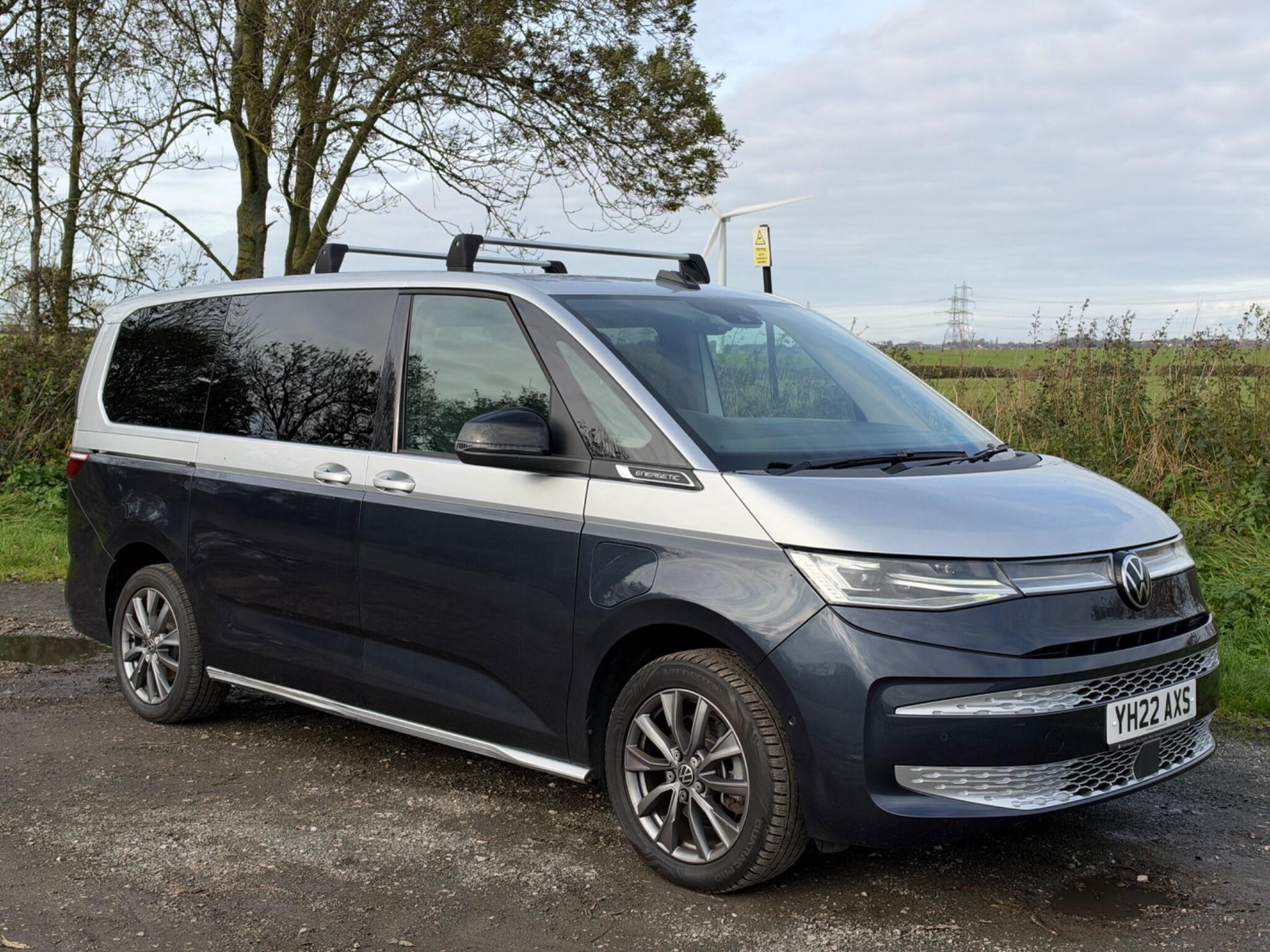 Main listing image - Volkswagen Multivan