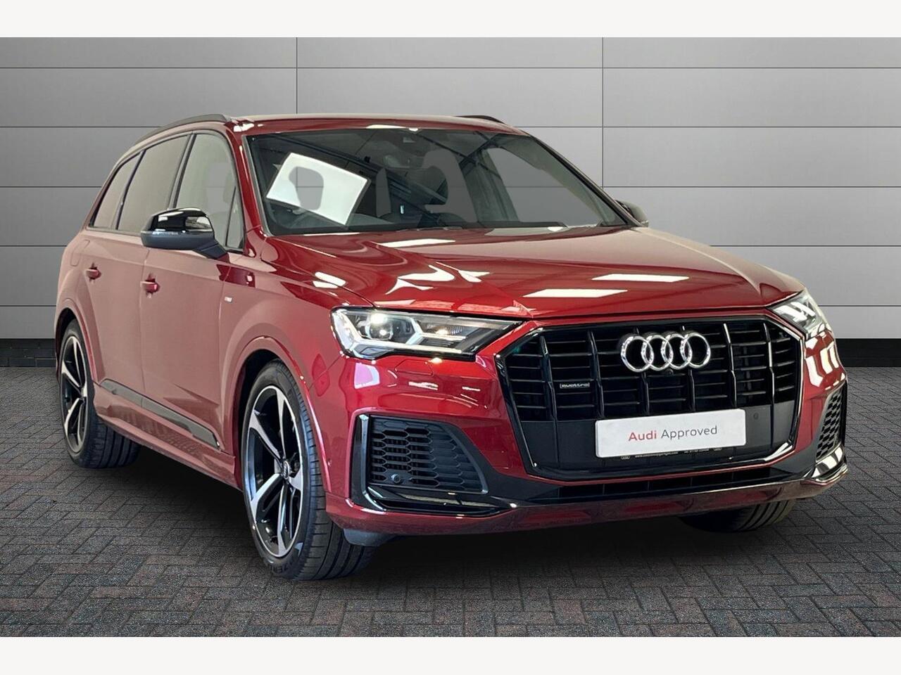 Main listing image - Audi Q7