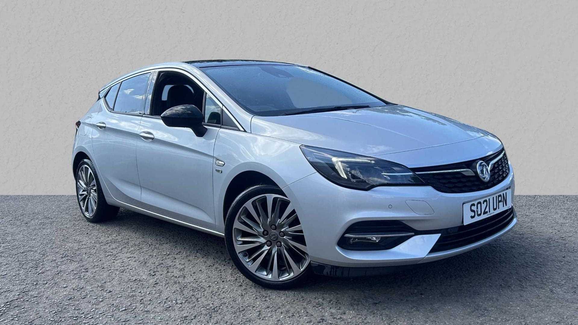 Main listing image - Vauxhall Astra