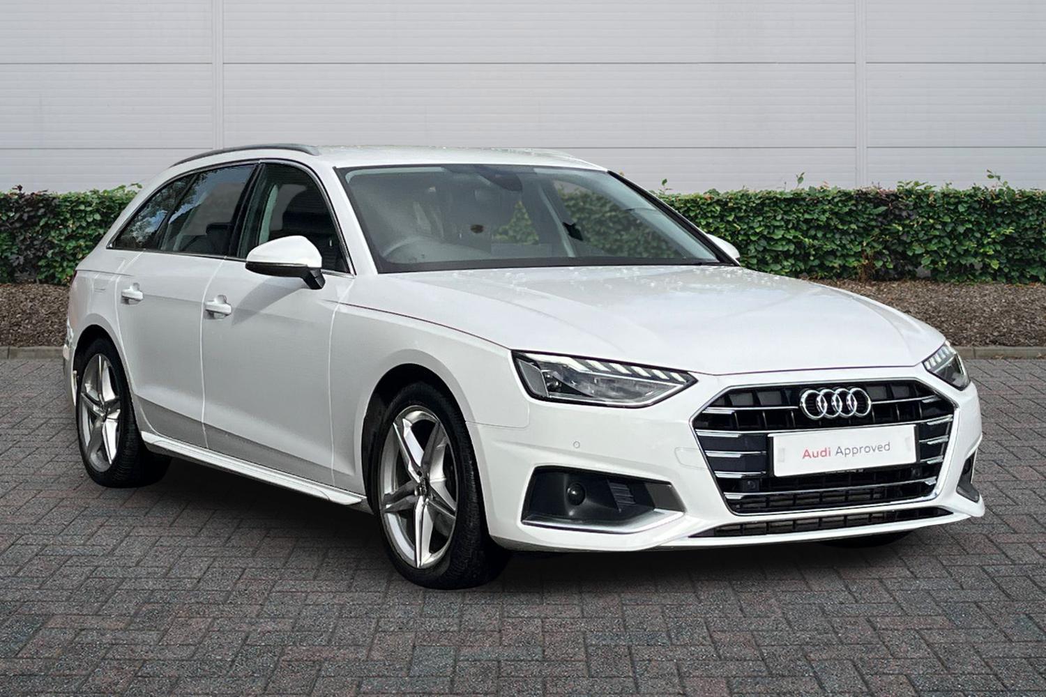 Main listing image - Audi A4