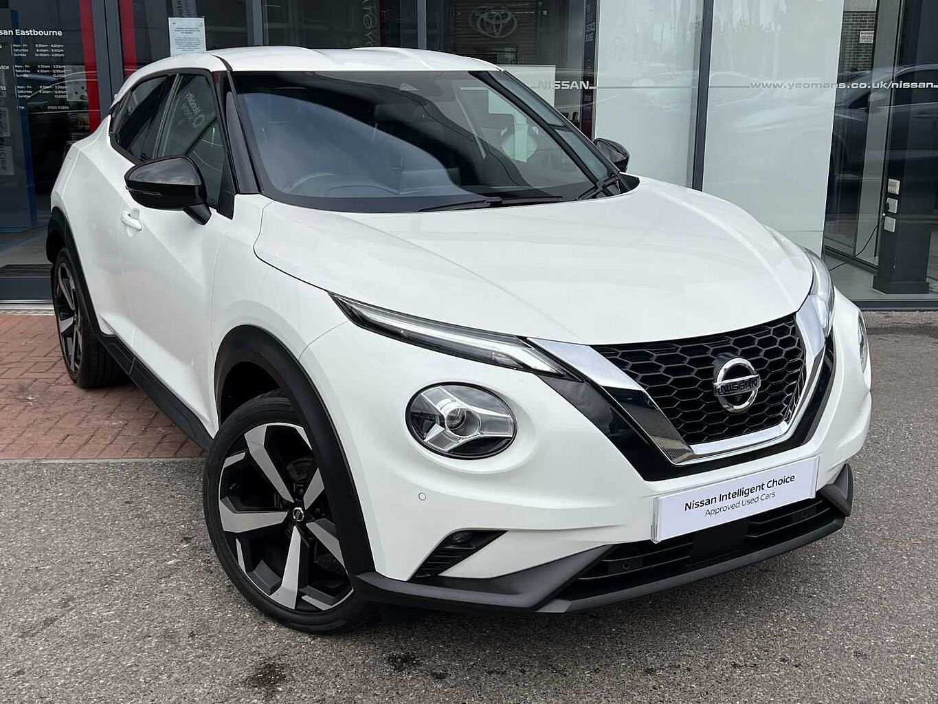 Main listing image - Nissan Juke