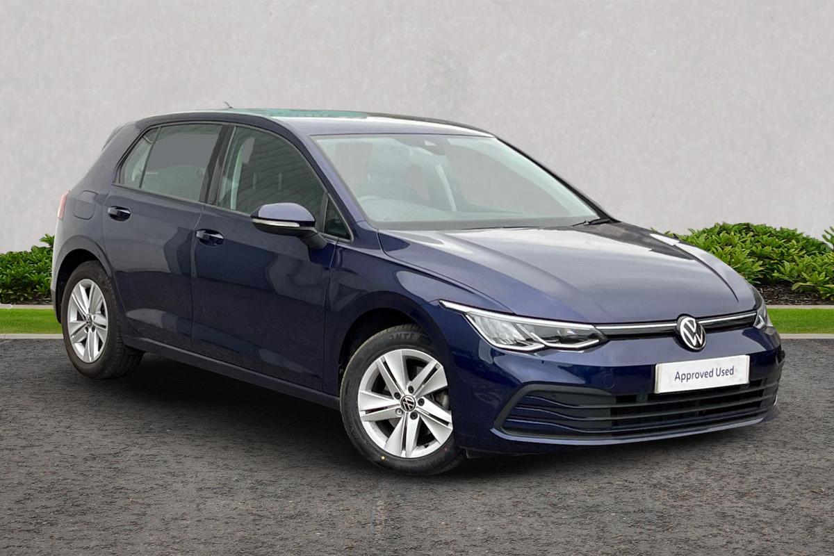 Main listing image - Volkswagen Golf