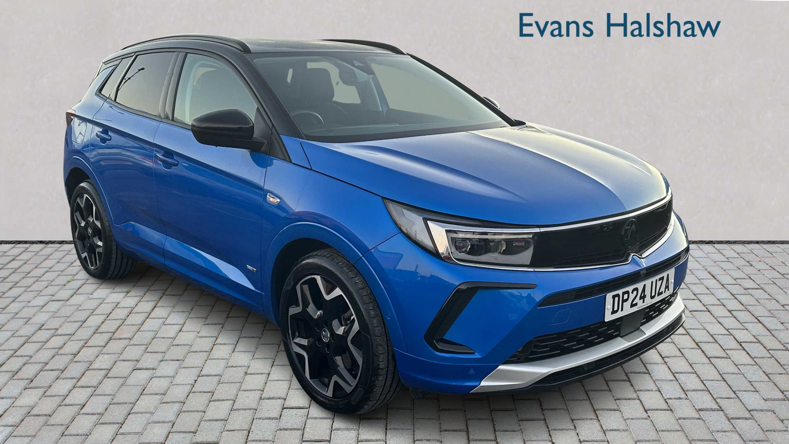 Main listing image - Vauxhall Grandland