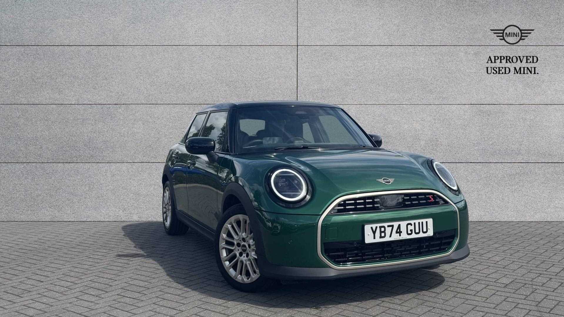 Main listing image - MINI Hatchback 5dr