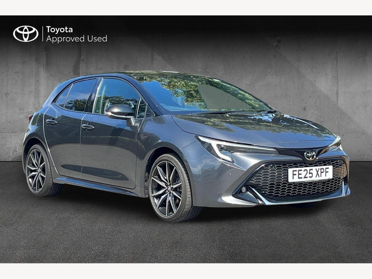 Main listing image - Toyota Corolla