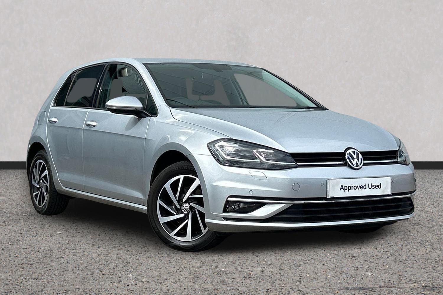 Main listing image - Volkswagen Golf