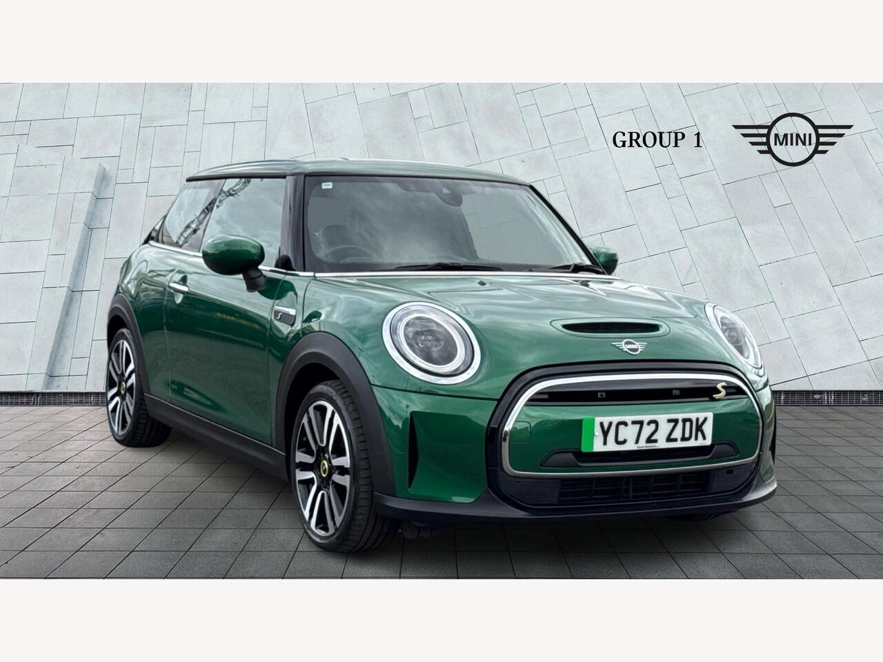 Main listing image - MINI Hatchback