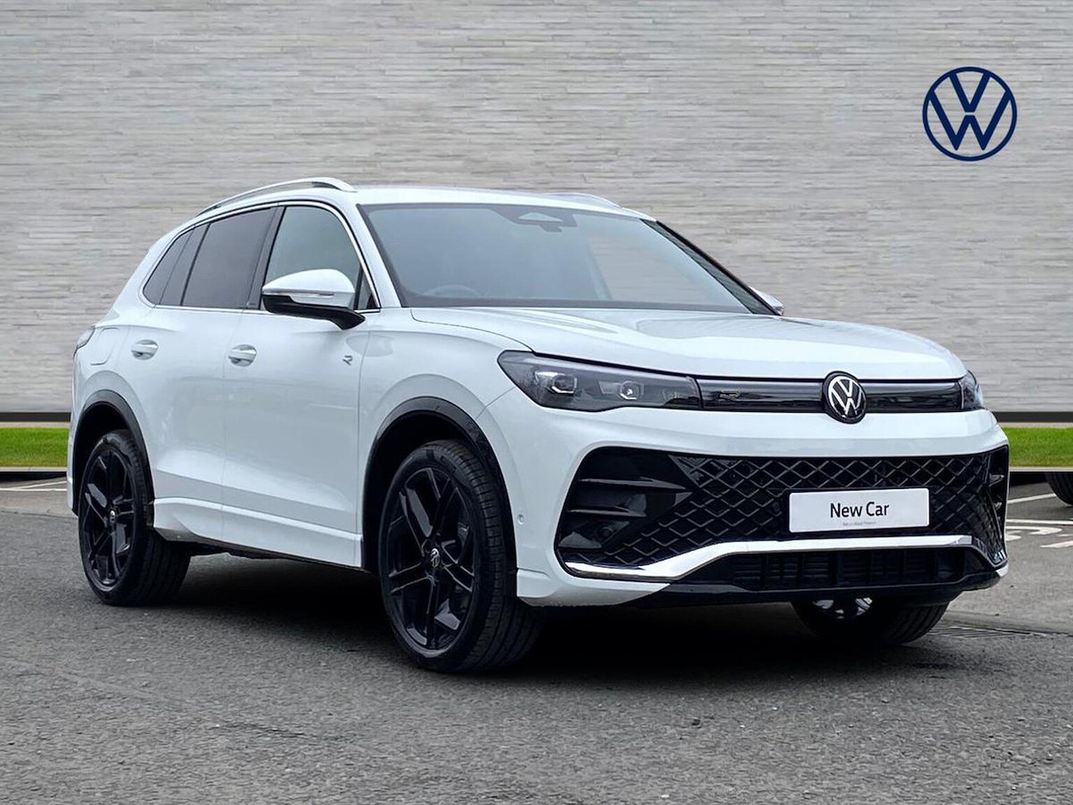 Main listing image - Volkswagen Tiguan