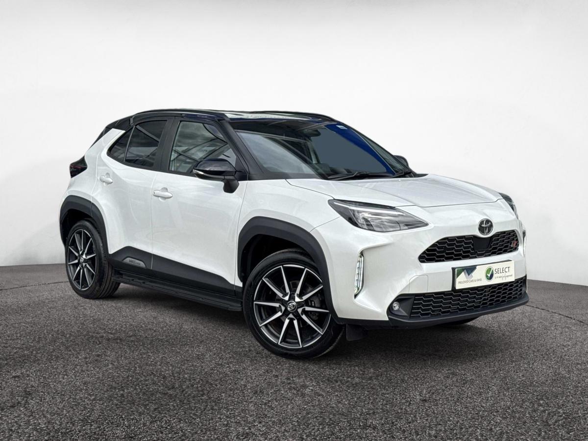 Main listing image - Toyota Yaris Cross