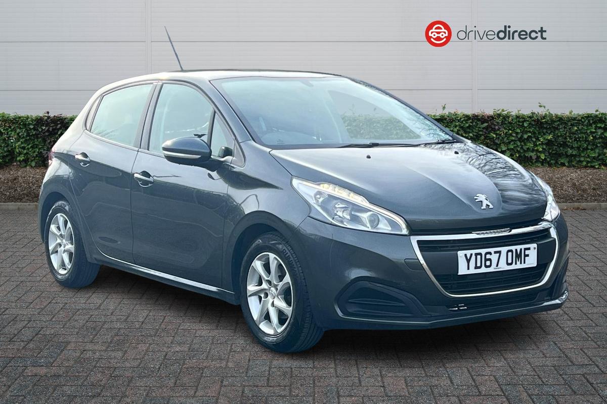 Main listing image - Peugeot 208