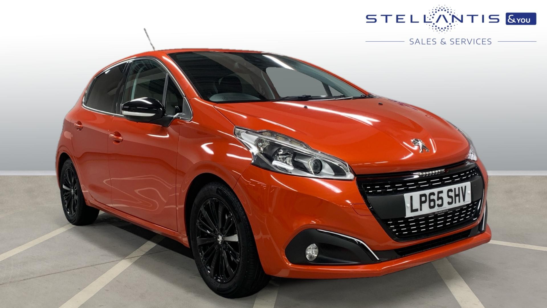 Main listing image - Peugeot 208