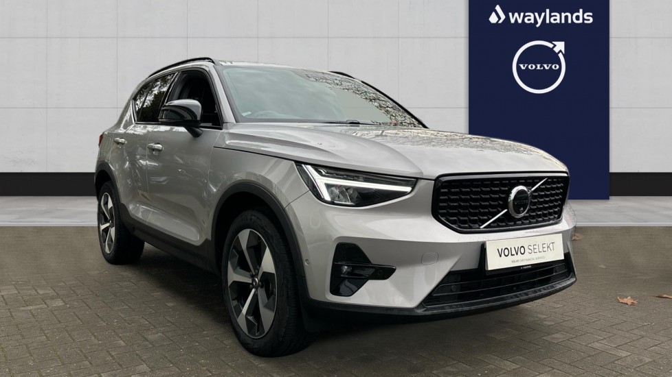 Main listing image - Volvo XC40