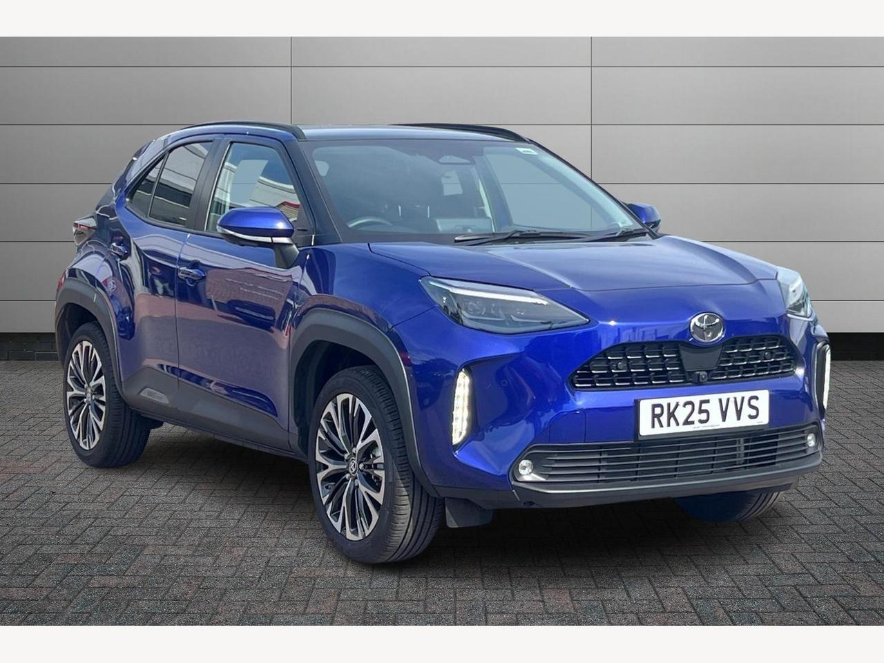Main listing image - Toyota Yaris Cross