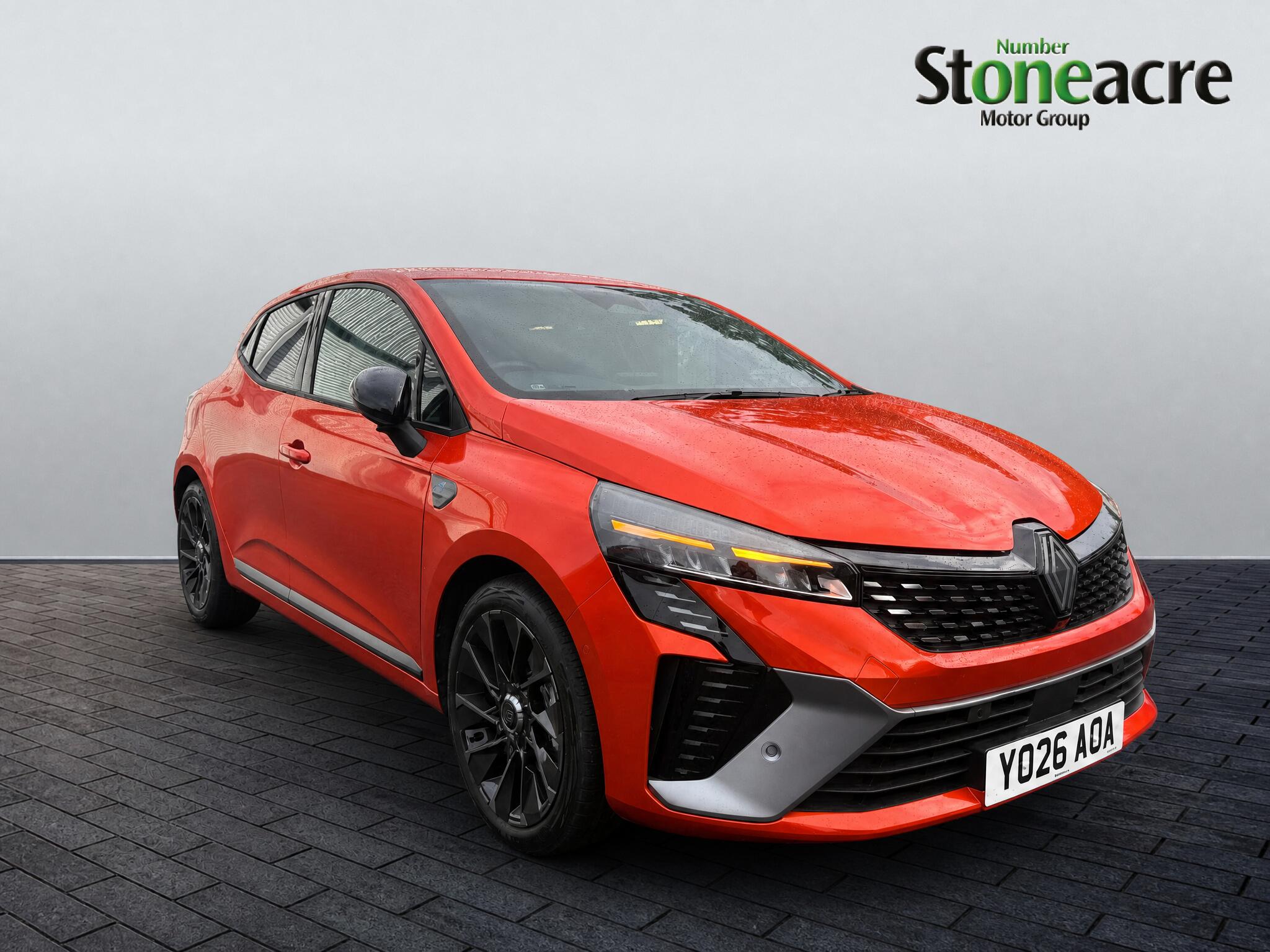 Main listing image - Renault Clio