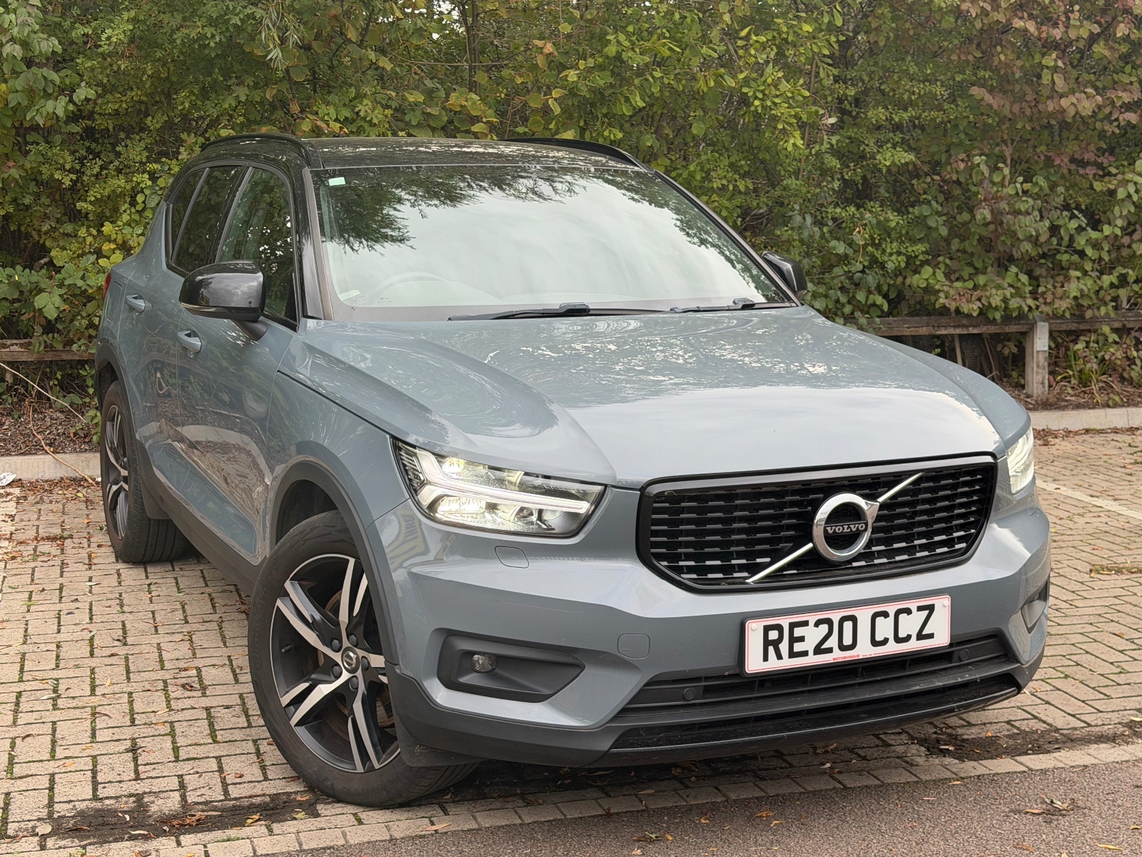 Main listing image - Volvo XC40