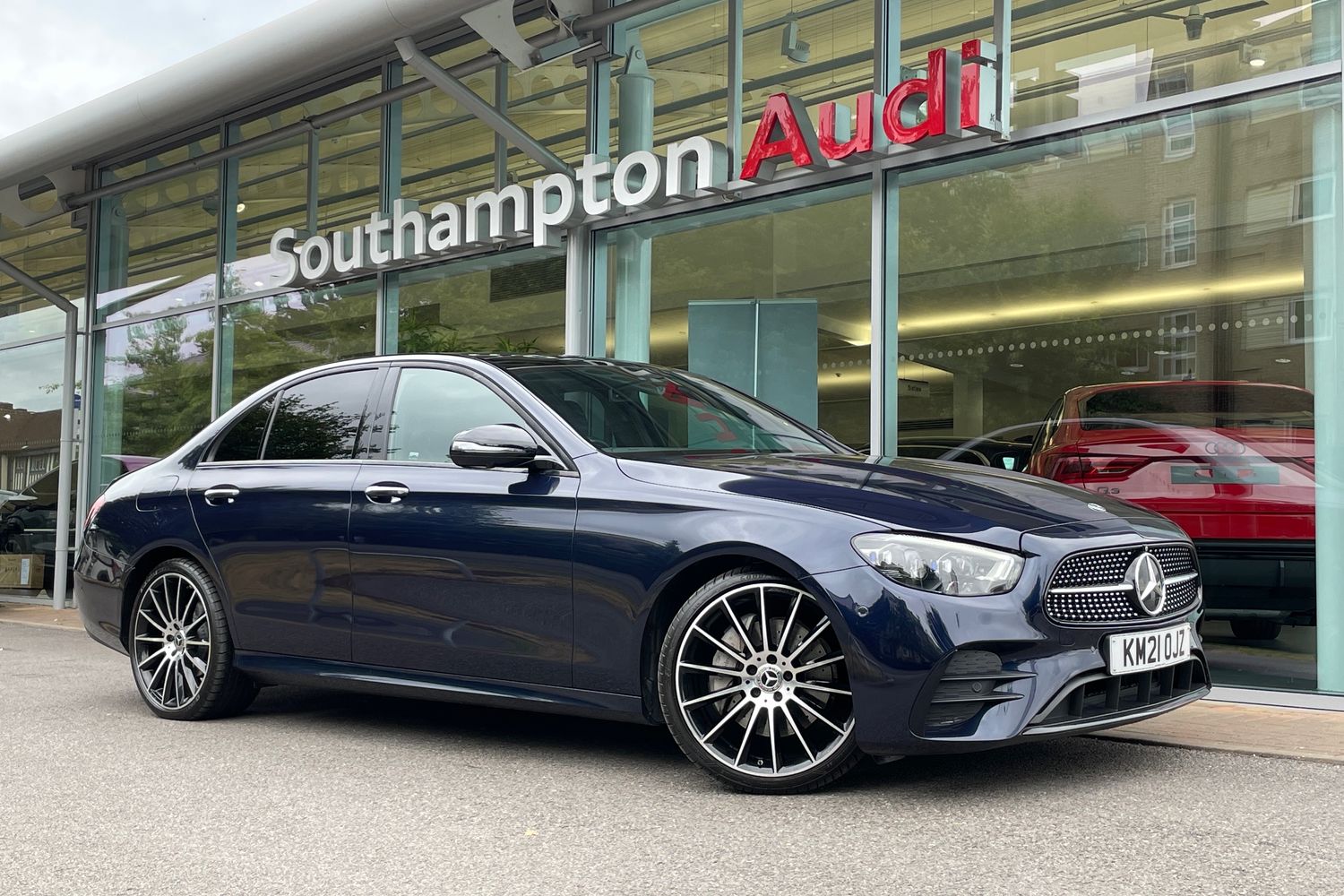 Main listing image - Mercedes-Benz E-Class