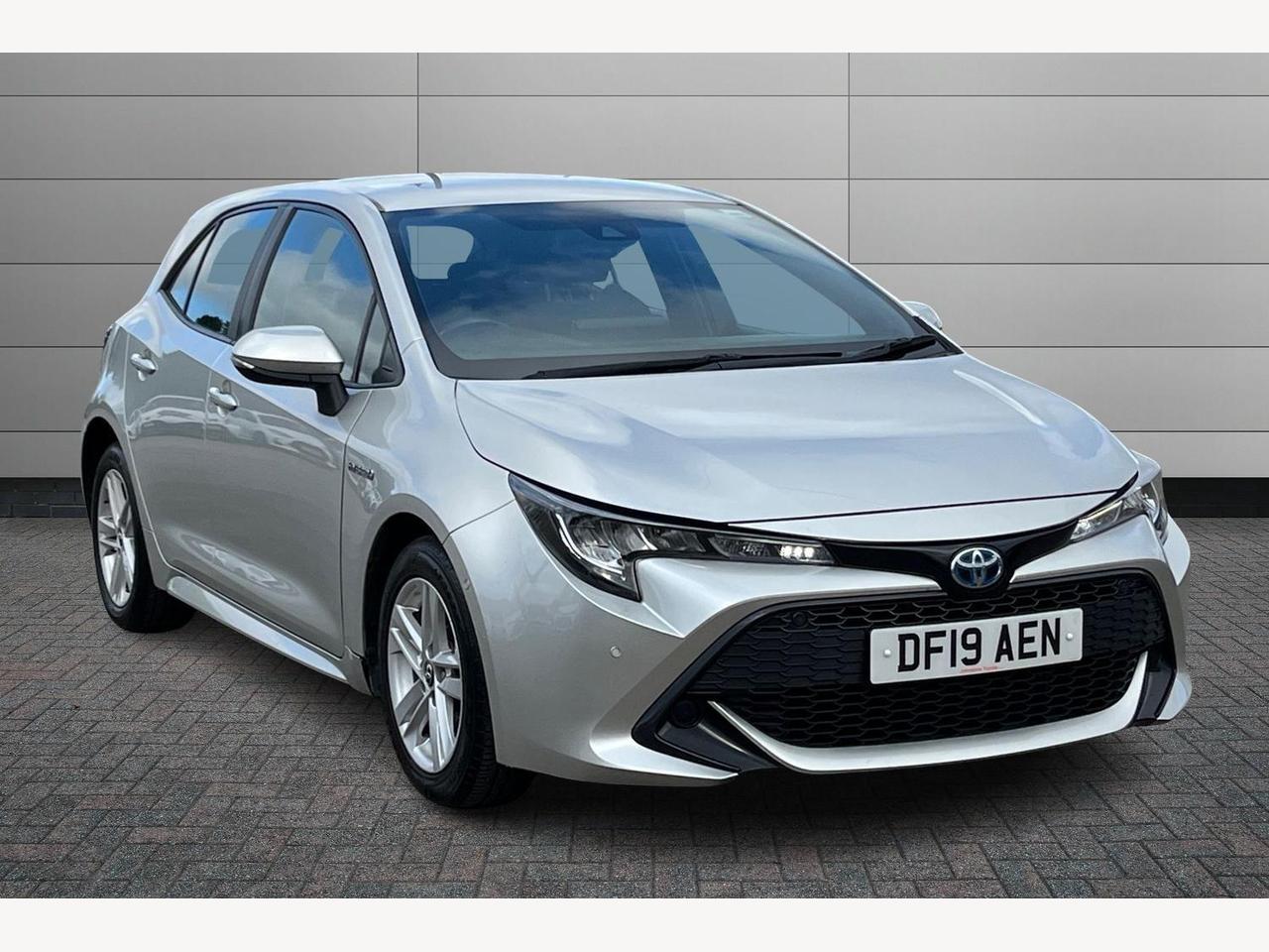 2019 TOYOTA COROLLA
