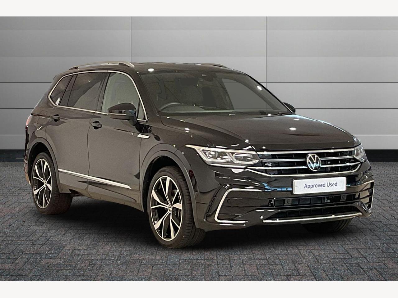 Main listing image - Volkswagen Tiguan Allspace