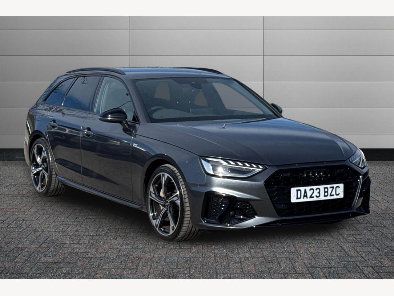 Main listing image - Audi A4 Avant