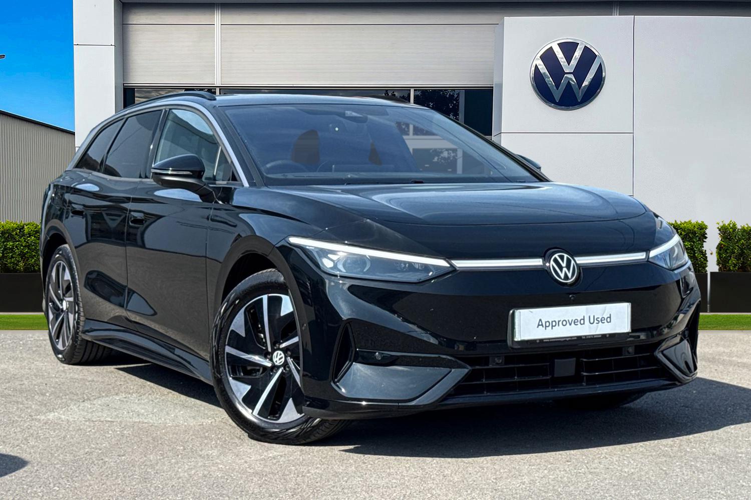 Main listing image - Volkswagen ID.7