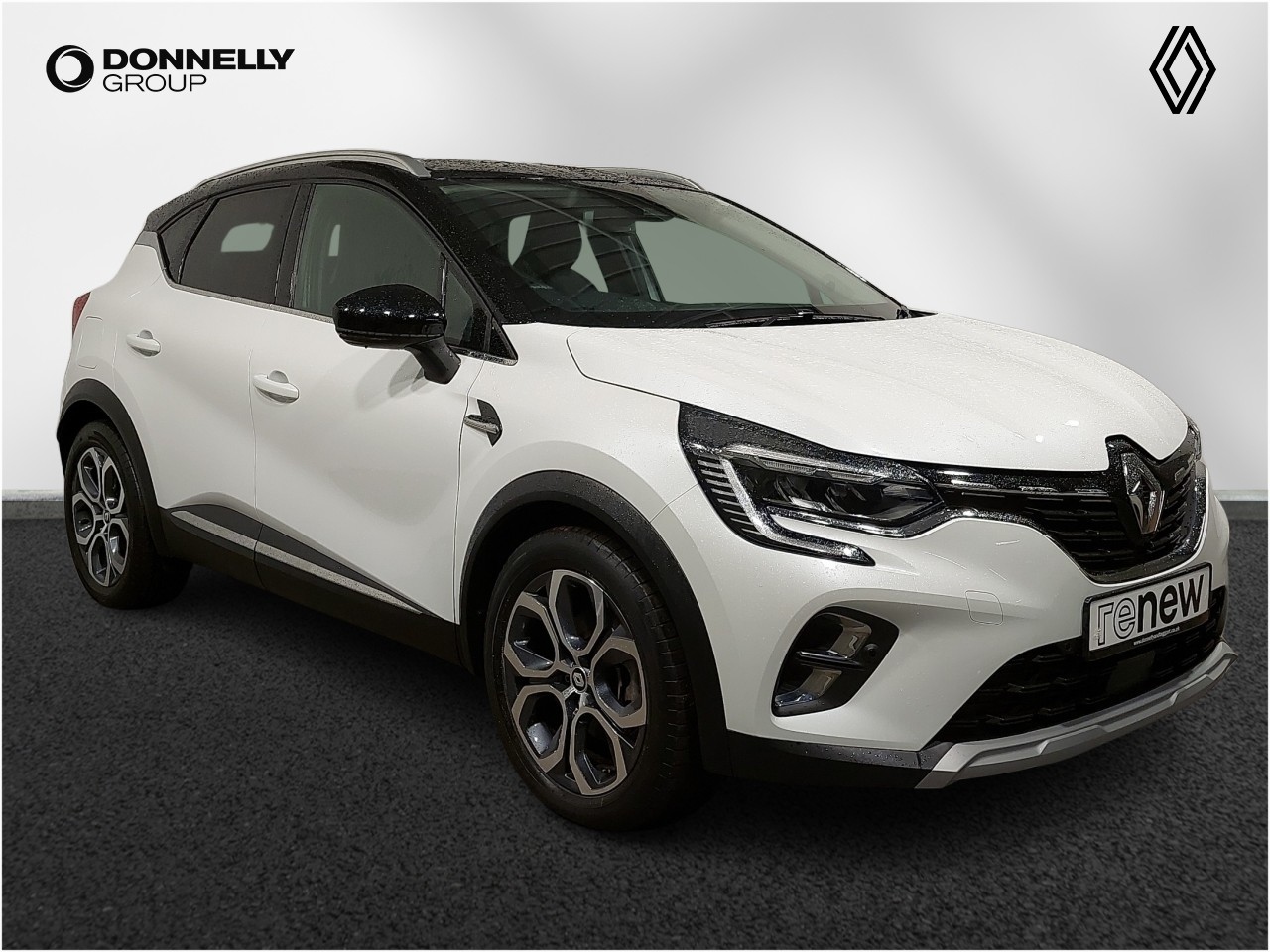 Main listing image - Renault Captur