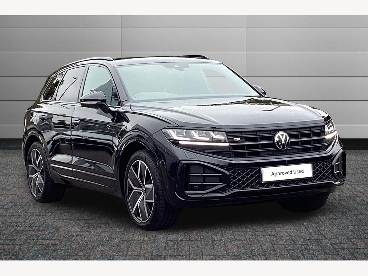 Main listing image - Volkswagen Touareg