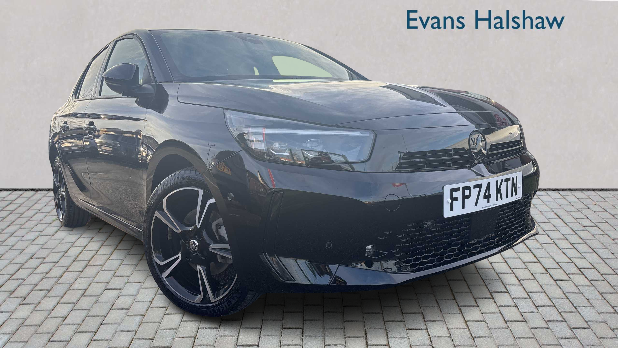 Main listing image - Vauxhall Corsa