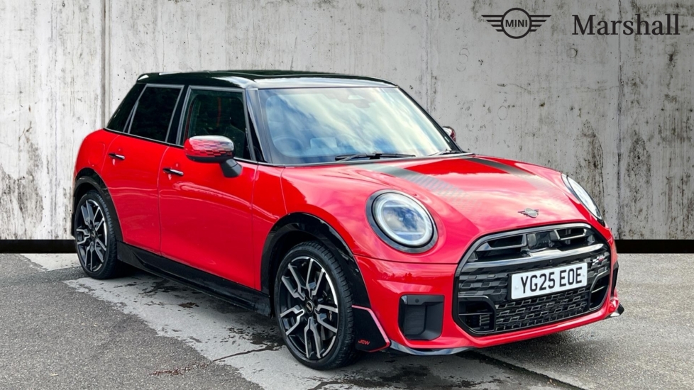 Main listing image - MINI Hatchback 5dr
