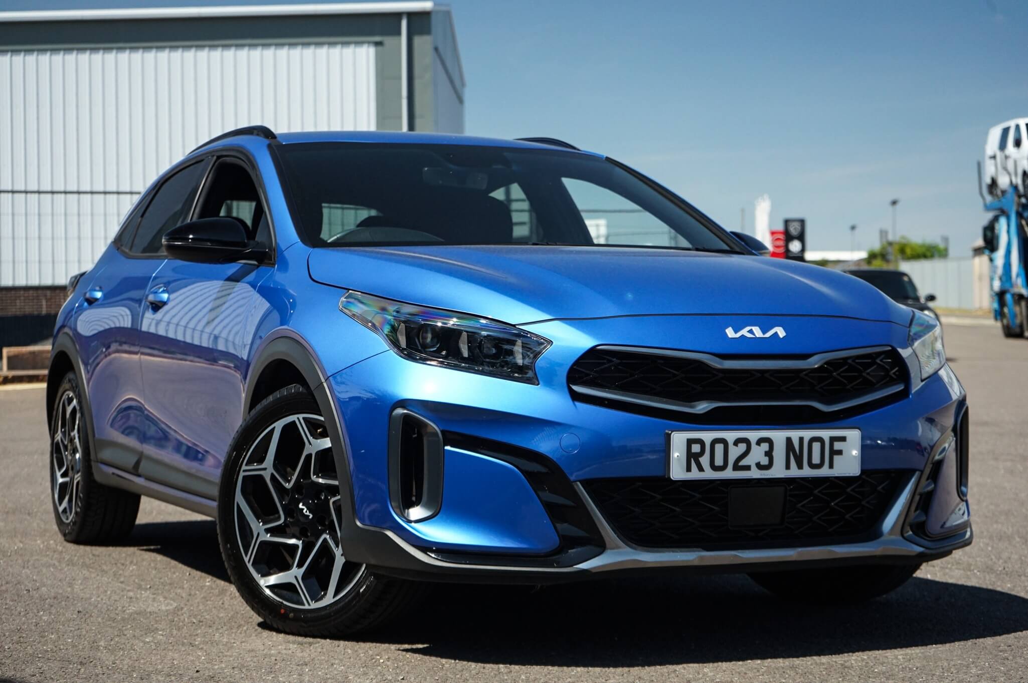 Main listing image - Kia XCeed