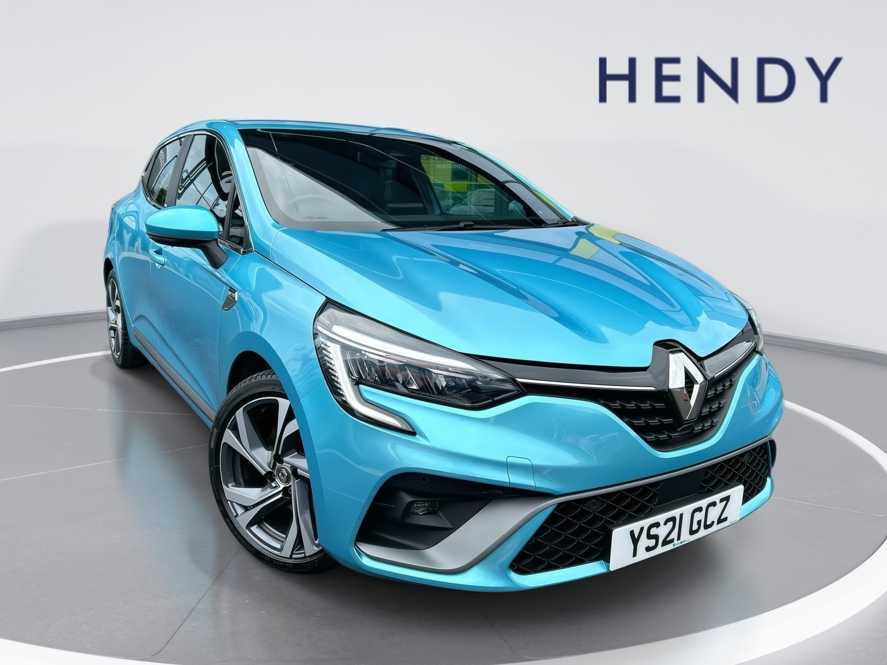 Main listing image - Renault Clio