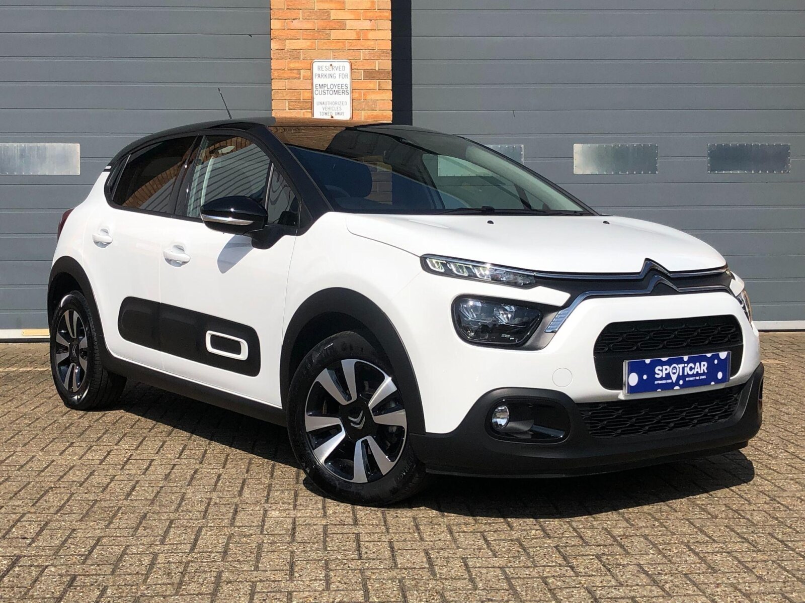 Main listing image - Citroen C3