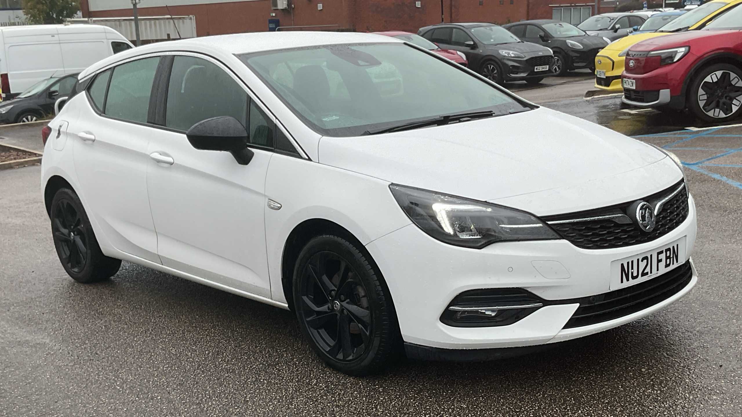 Main listing image - Vauxhall Astra