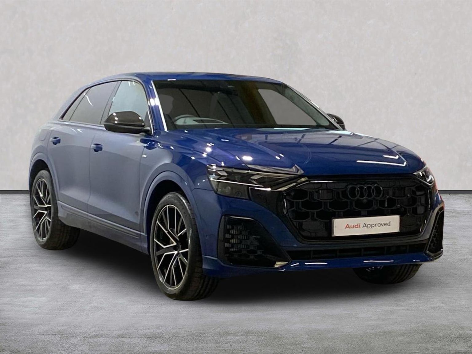 Main listing image - Audi Q8