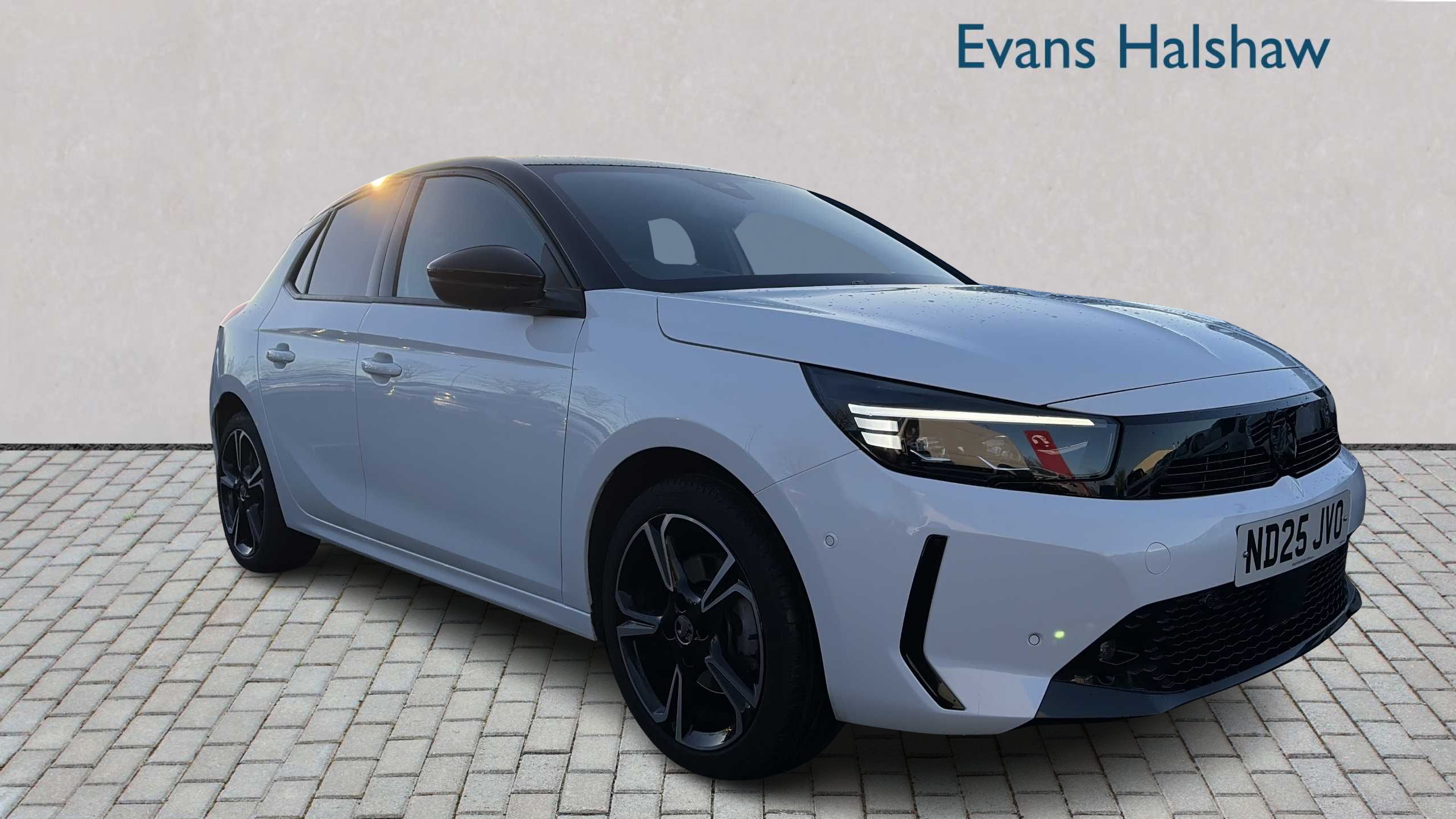 Main listing image - Vauxhall Corsa