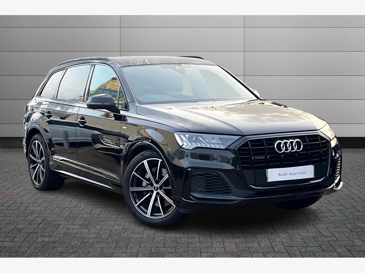 Main listing image - Audi Q7