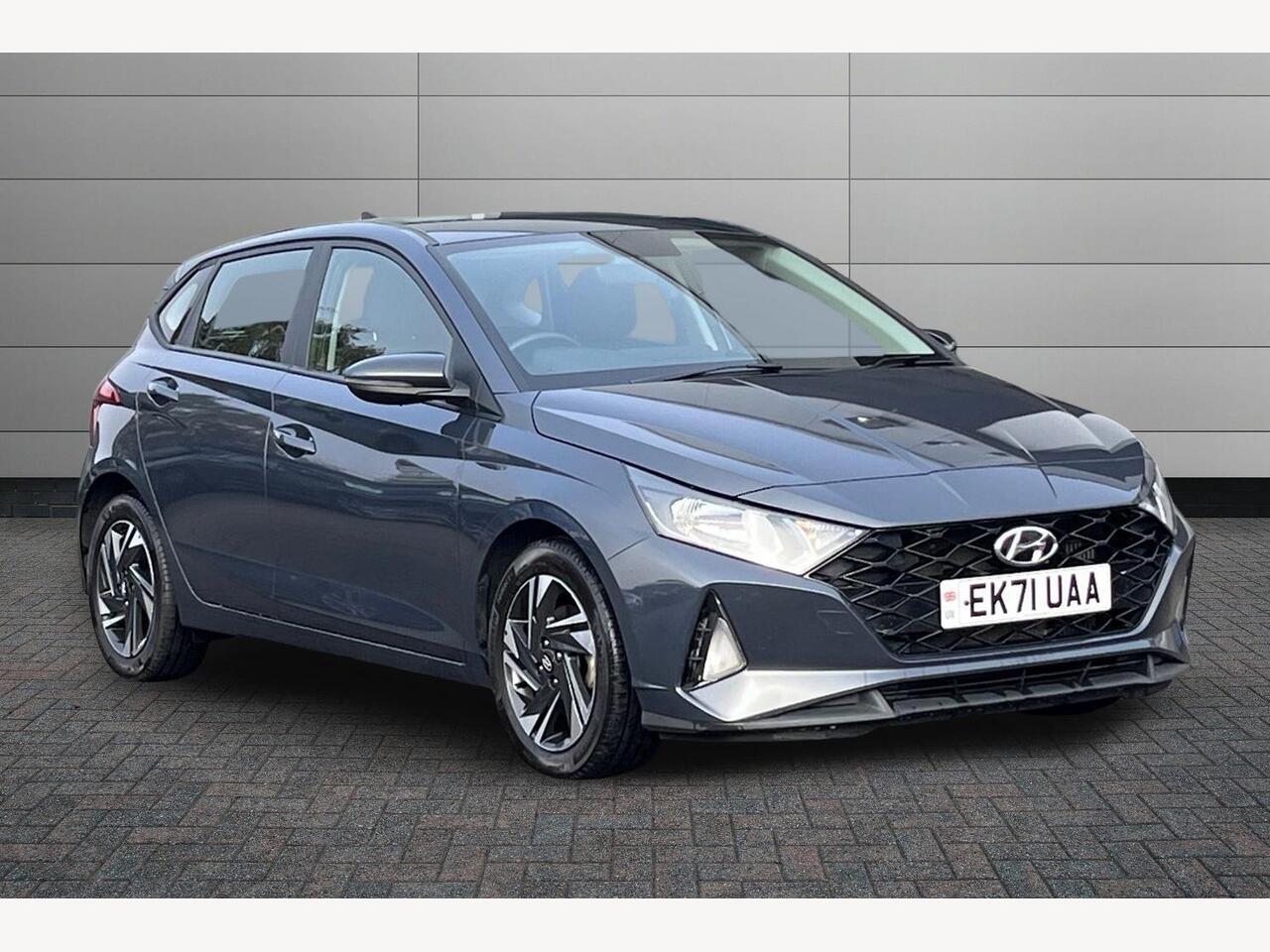 Main listing image - Hyundai i20