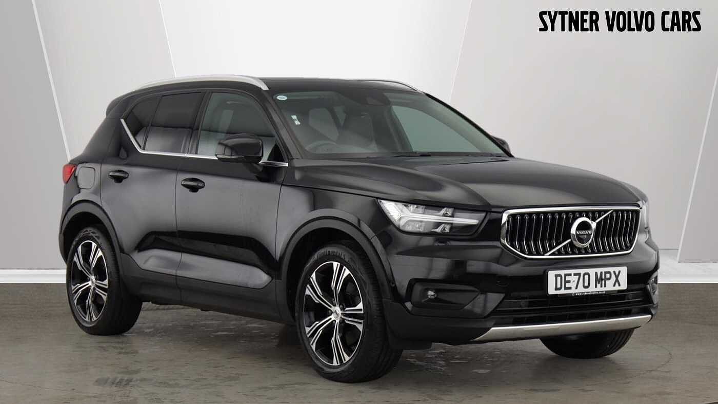 Main listing image - Volvo XC40