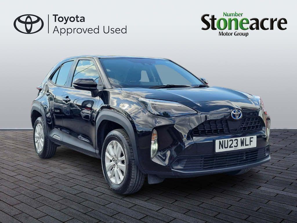 Main listing image - Toyota Yaris Cross
