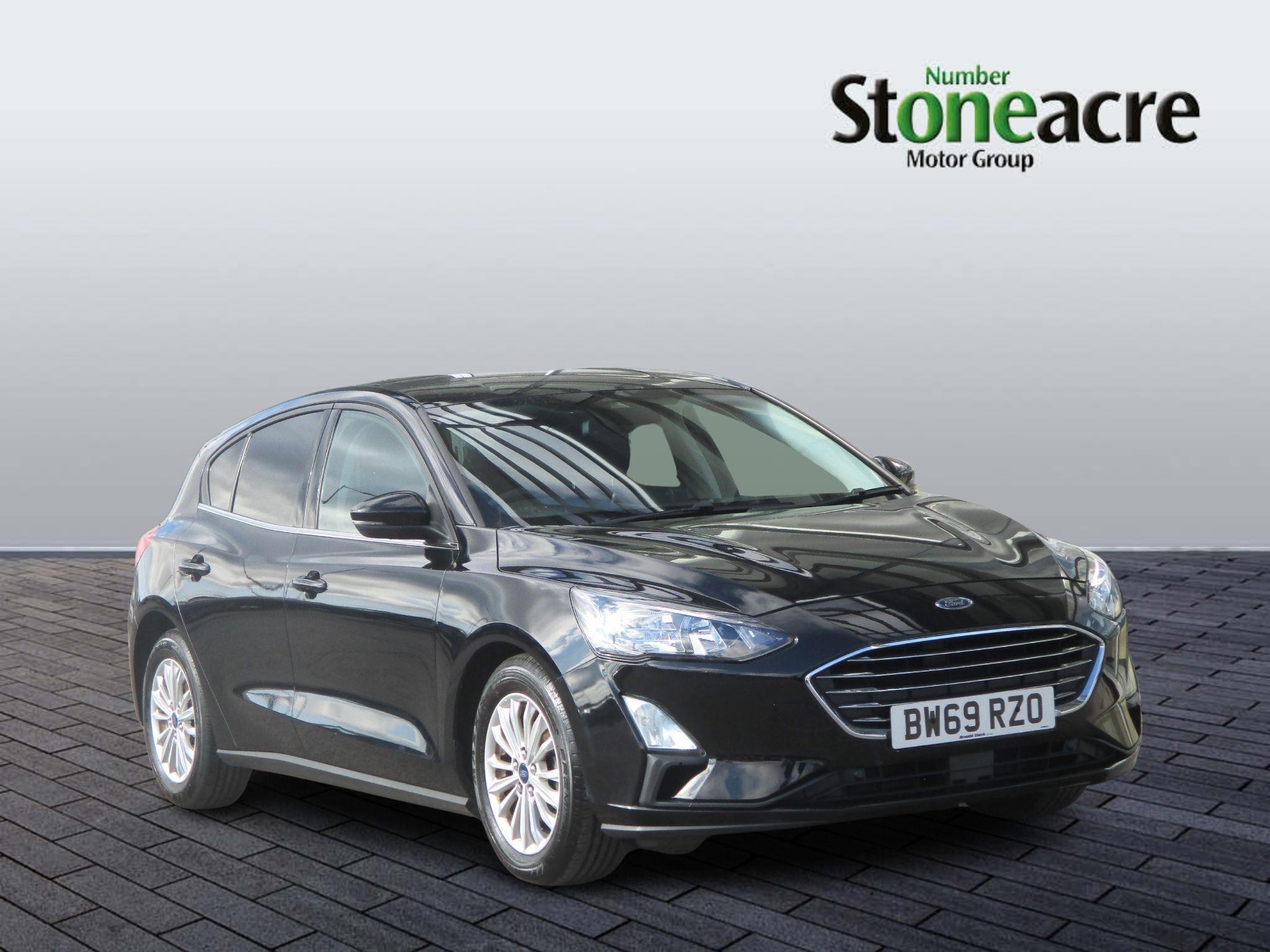 Main listing image - Ford Focus