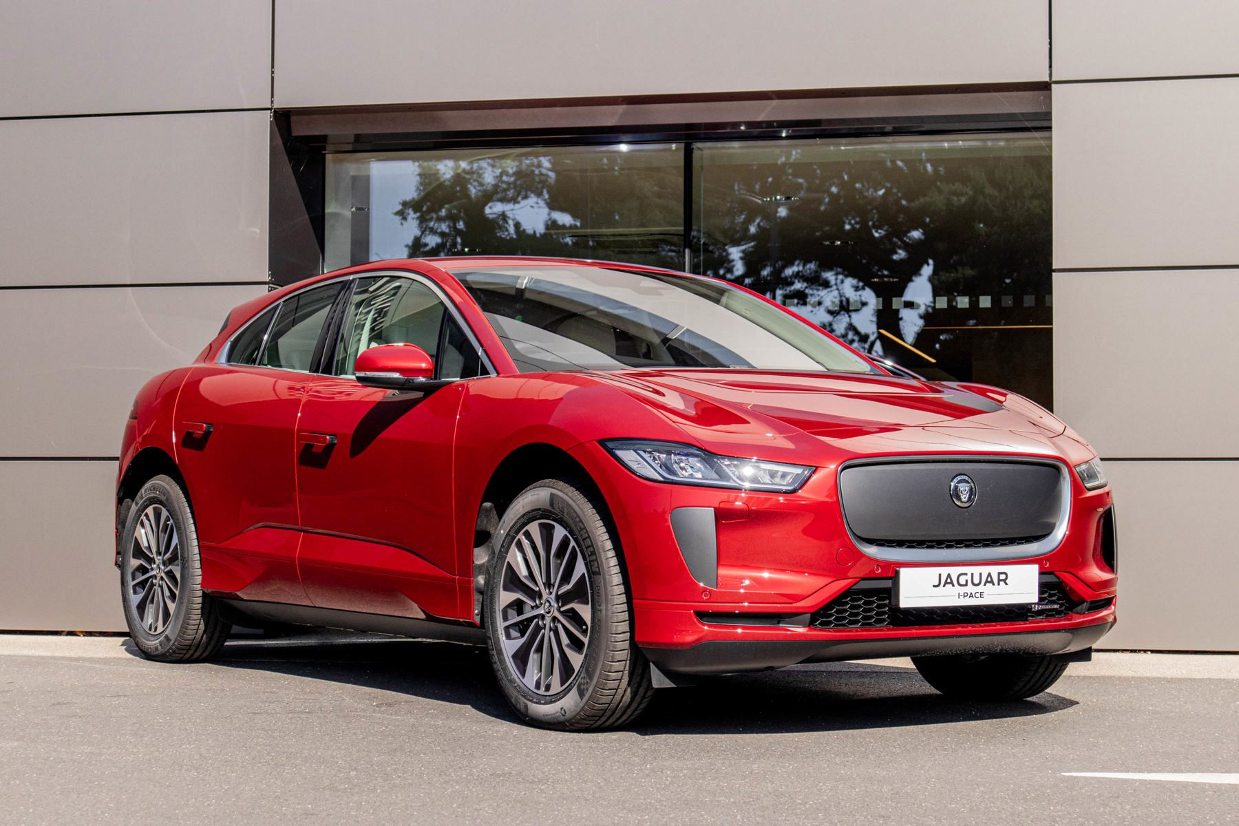 Main listing image - Jaguar I-Pace