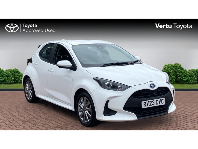 Main listing image - Toyota Yaris
