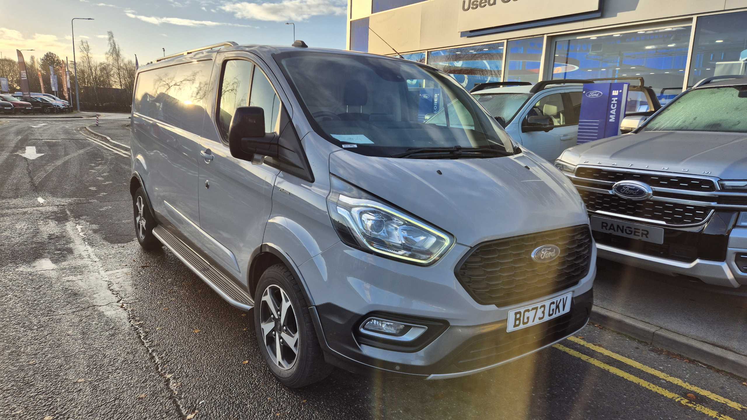 Main listing image - Ford Transit Custom