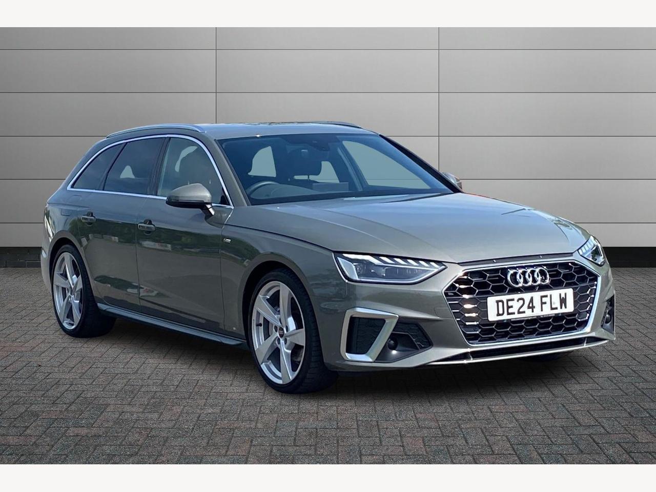 Main listing image - Audi A4 Avant