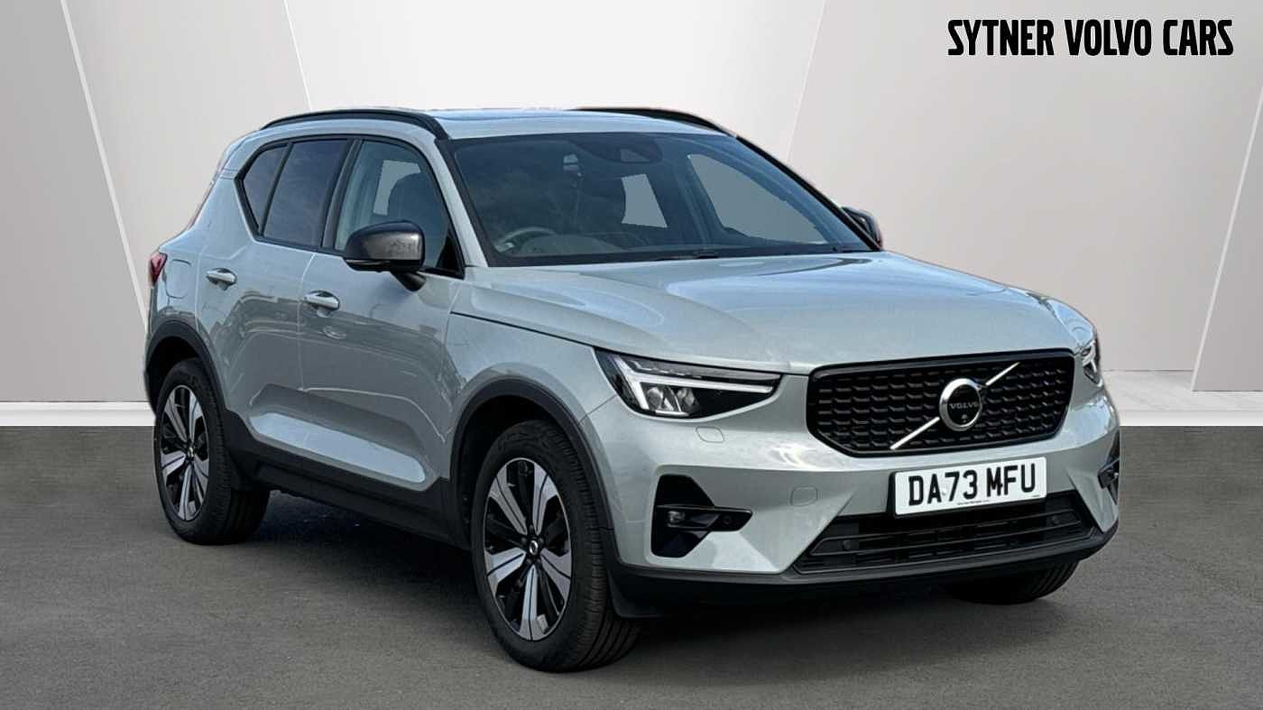 Main listing image - Volvo XC40 Recharge