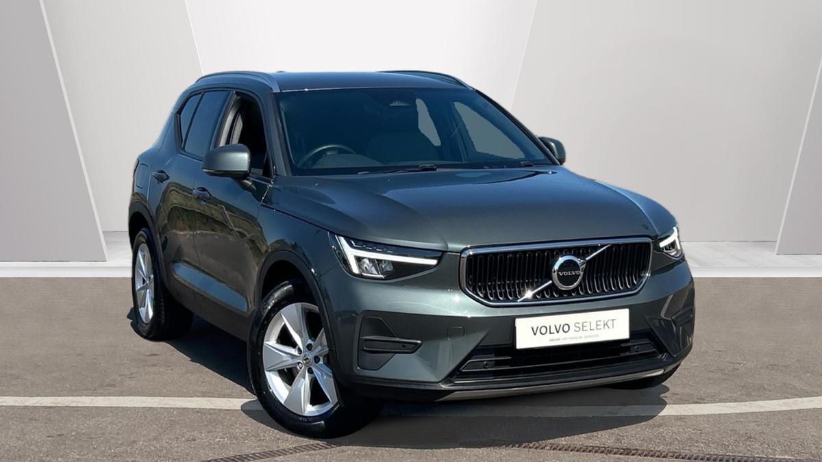 Main listing image - Volvo XC40