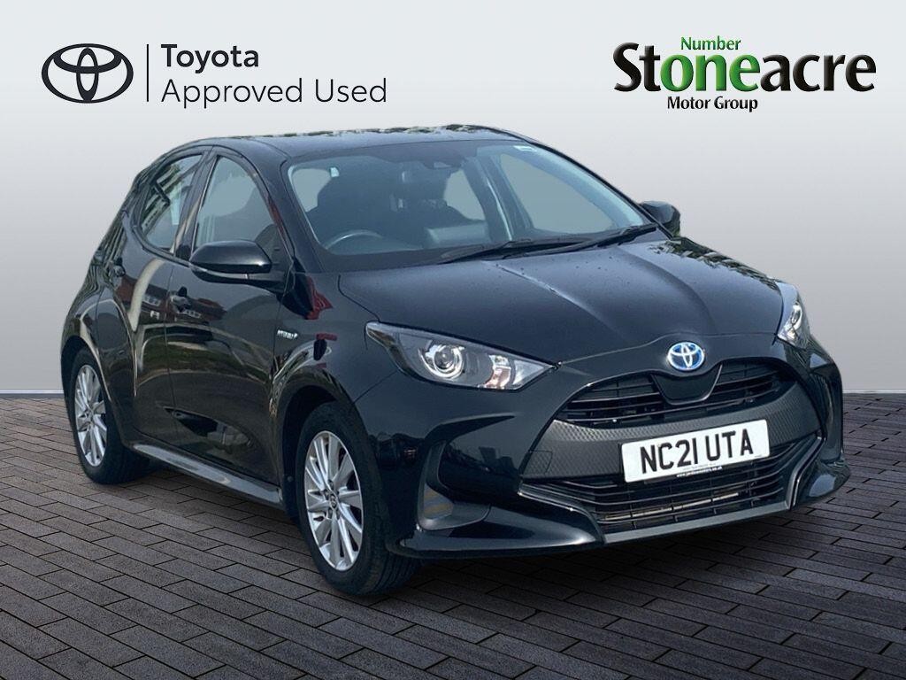 Main listing image - Toyota Yaris