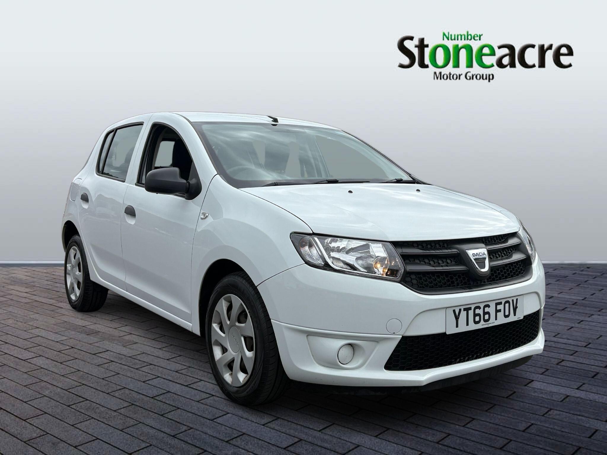 Main listing image - Dacia Sandero
